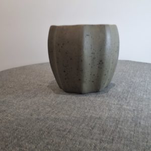 Peyton small sage planter