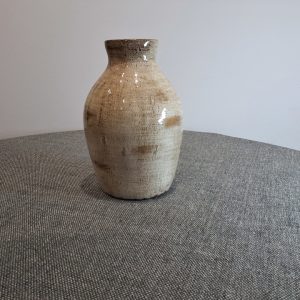 Alek anitue small white-gold vase