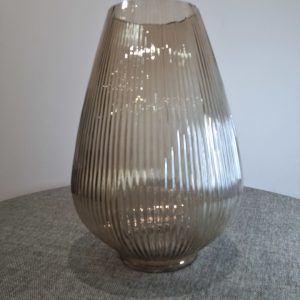 Baise Ribbed large beige glass vase