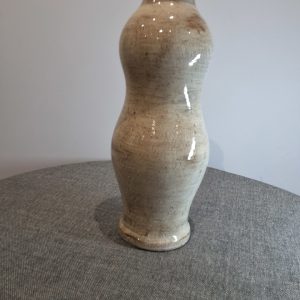 Alek anitue large white-gold vase